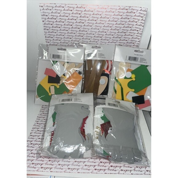 Christmas Ornament & Decor Activity Kits Foam & Wood Lot-5 DIY Makes 13 Age 3+ - Picture 6 of 11
